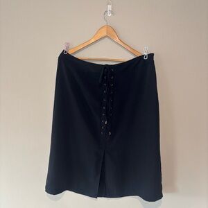 WHO WHAT WEAR Women’s Plus Size Black Midi Skirt with Lace Up Front Size 16 NWT